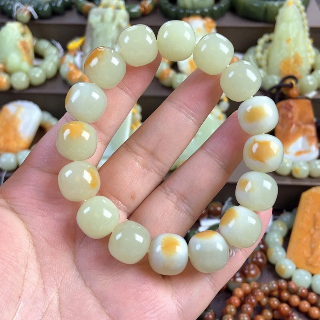 透闪石质玉未镶嵌手串