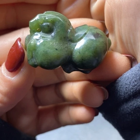 和田玉（糖玉）挂件未镶嵌