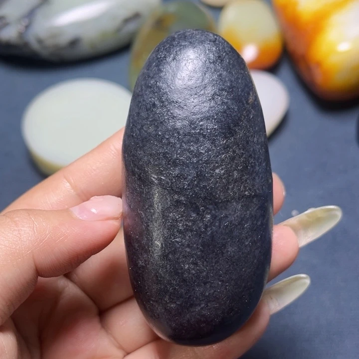 未镶嵌和田玉珠宝奇石