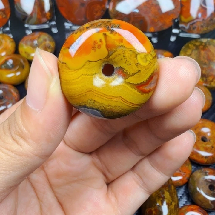 称***谓未镶嵌玛瑙玛瑙/玉髓