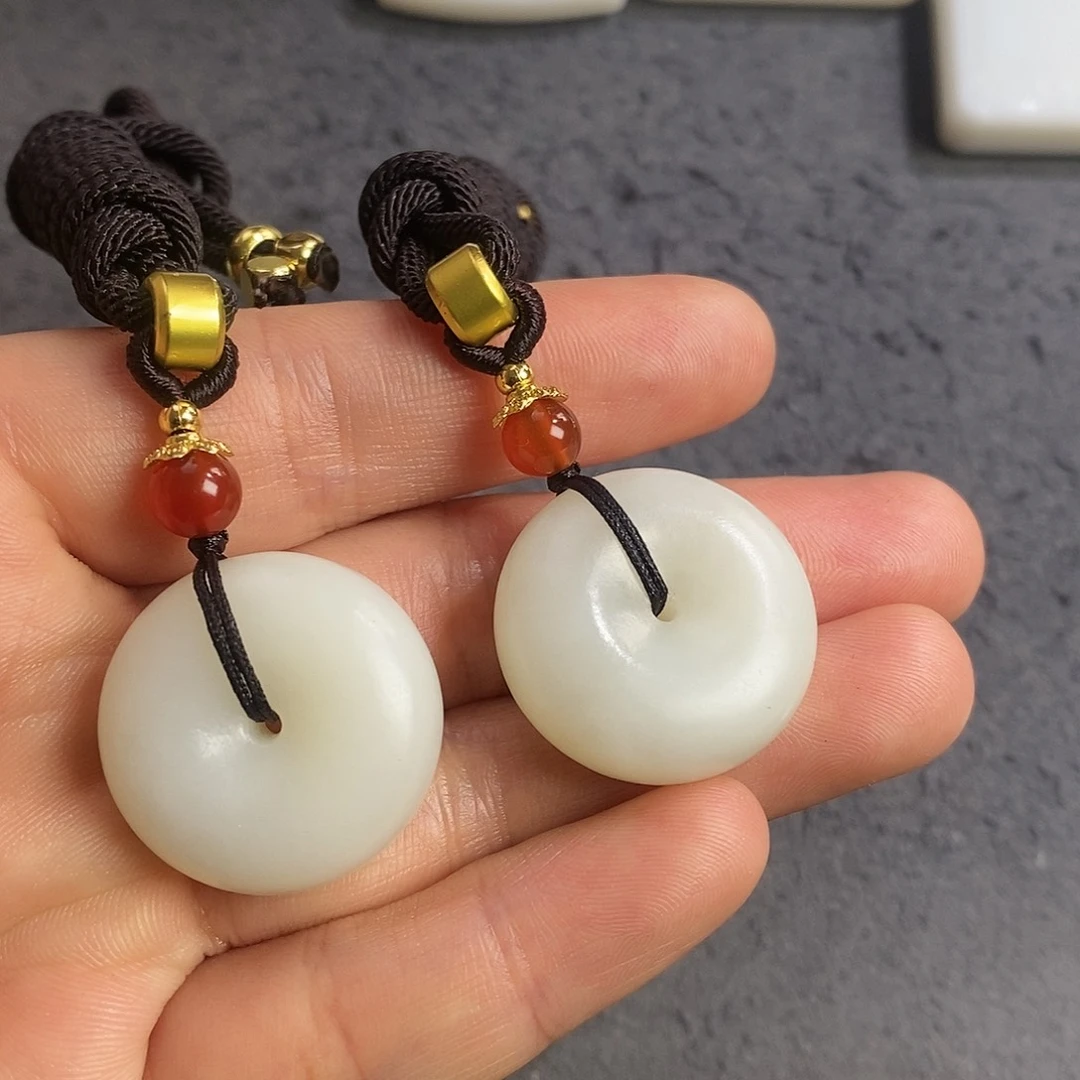 未镶嵌和田玉挂件