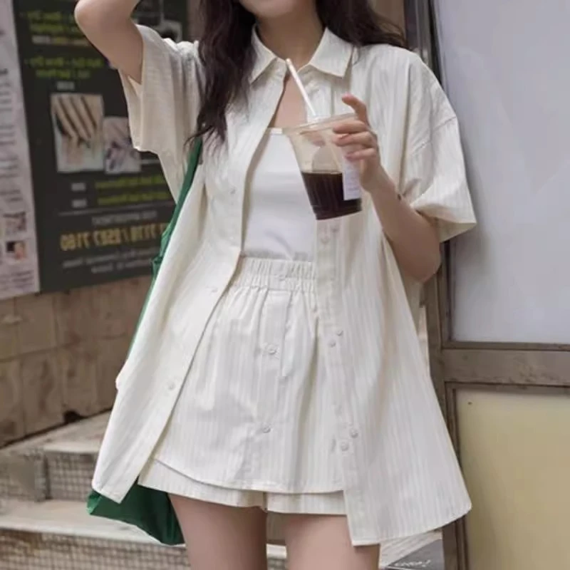 特大码300斤条纹短袖衬衫短裤套装女夏季盐系显瘦茶系穿搭两件套