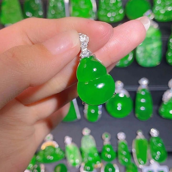 翡翠银S925镶嵌颈饰