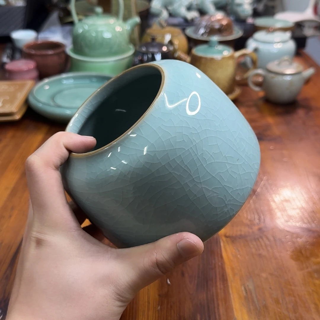 小仲龙泉青瓷微瑕3335