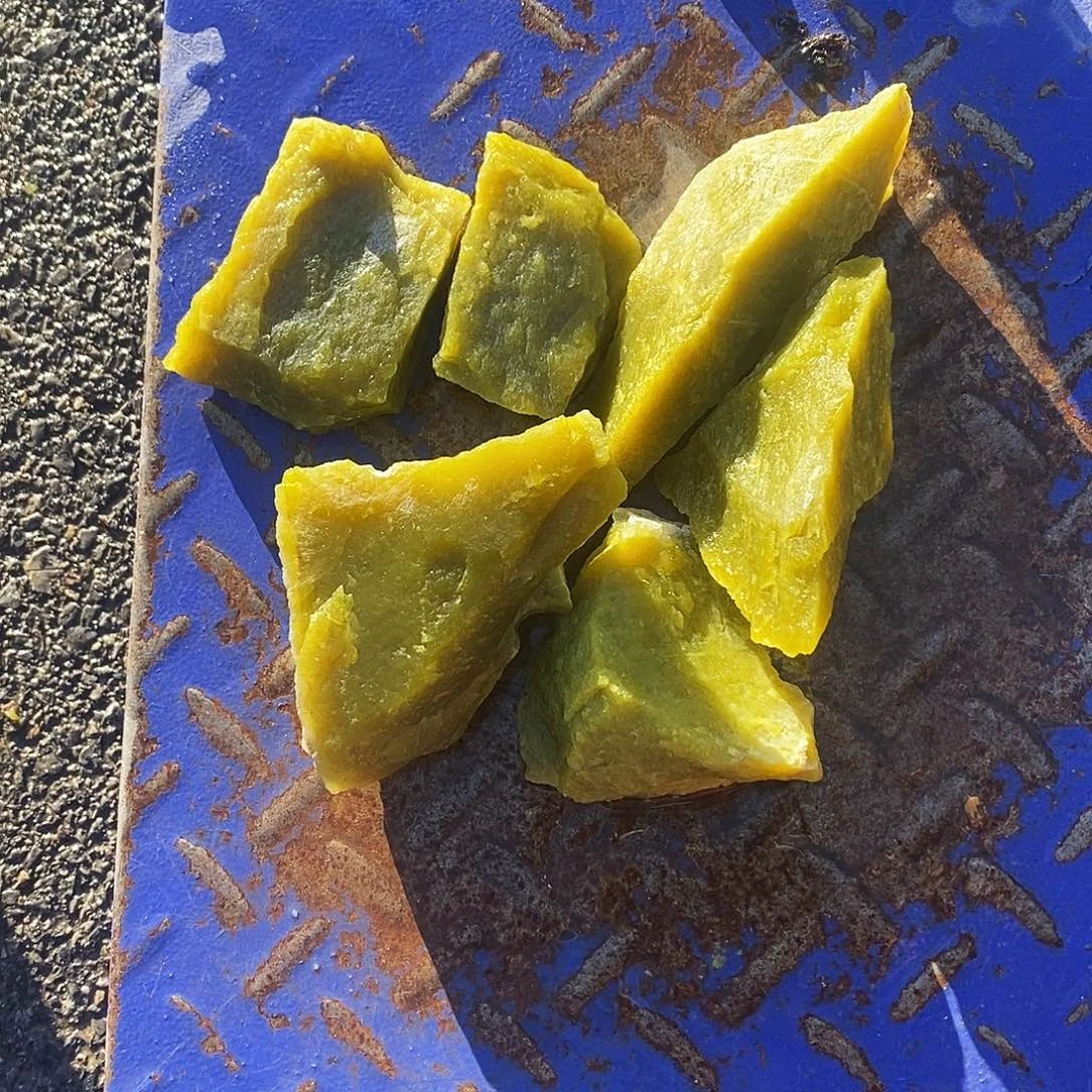 平***凡岫玉未镶嵌岫玉原石奇石摆件