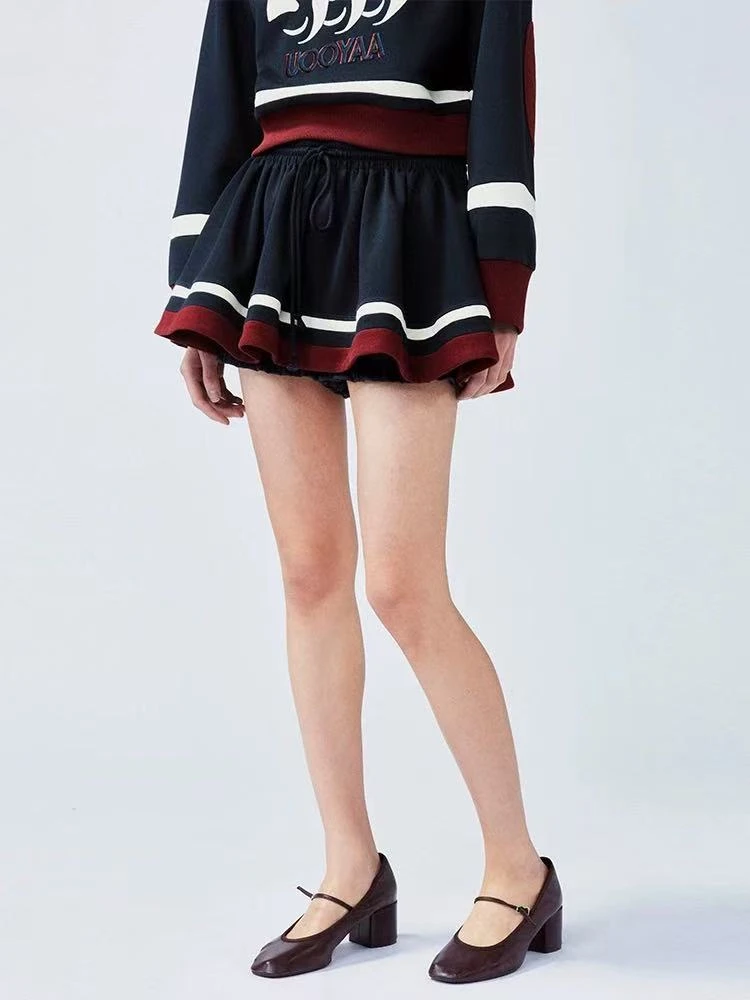 UOOYAA/乌丫2025春季新款“I”鸭经典撞色蓬蓬裙1599