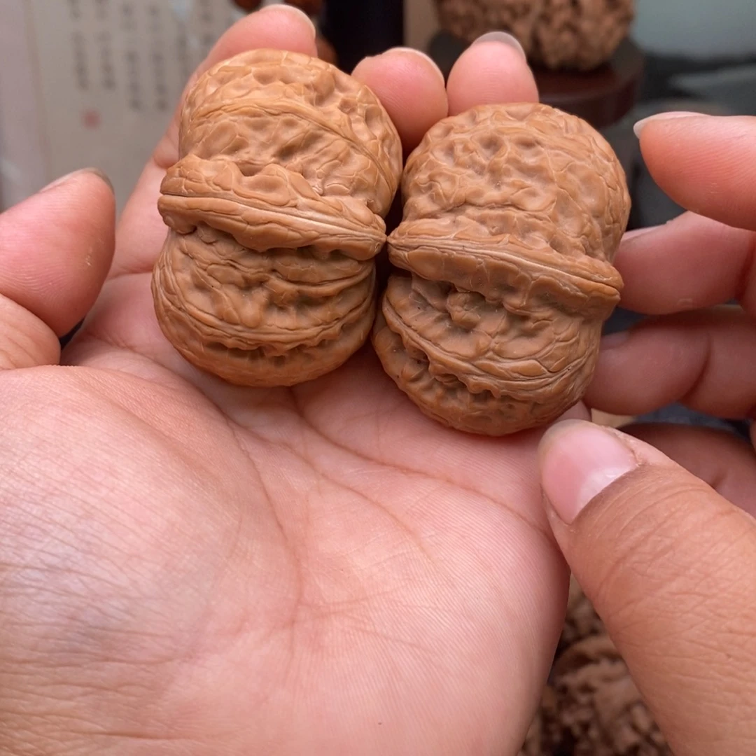 文玩核桃把件45平谷元宝