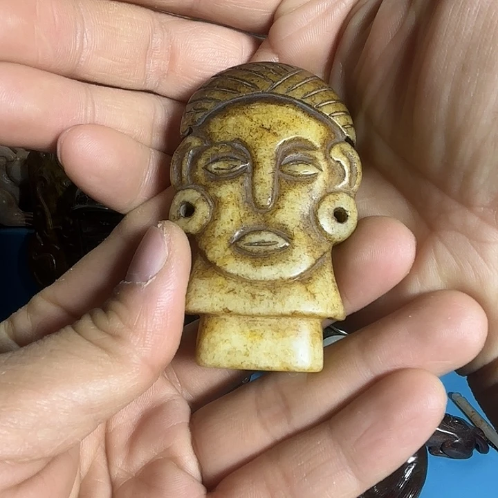 和田玉未镶嵌挂件