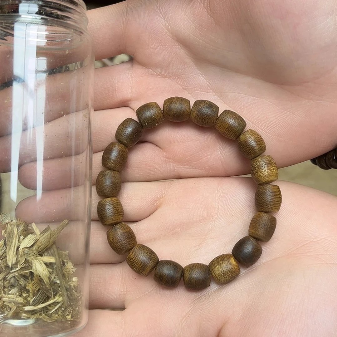 大叶紫檀（黑酸枝木类）