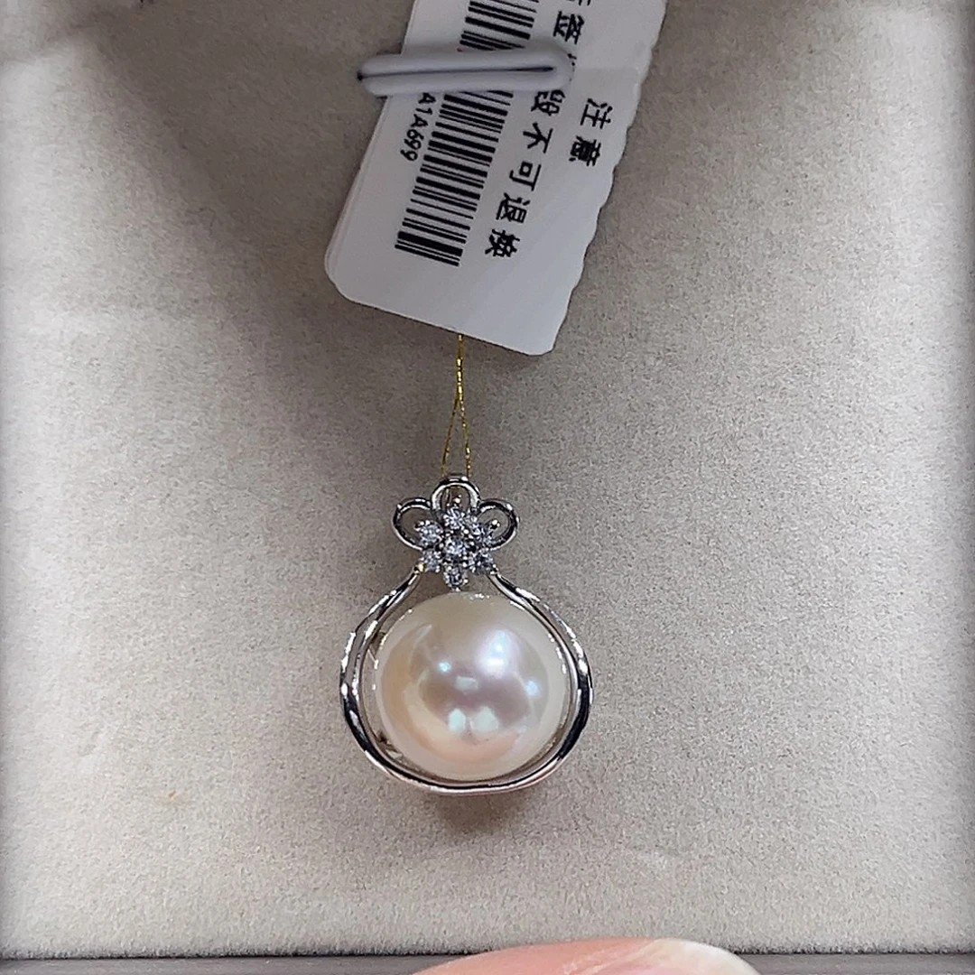 锆石合金S925银淡水珠吊坠（微瑕）11+mm