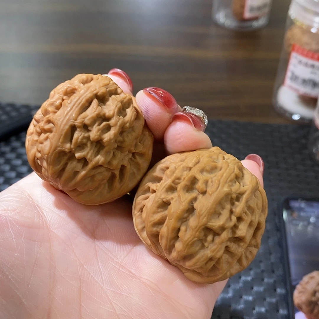 把件文玩核桃红锦鲤45修