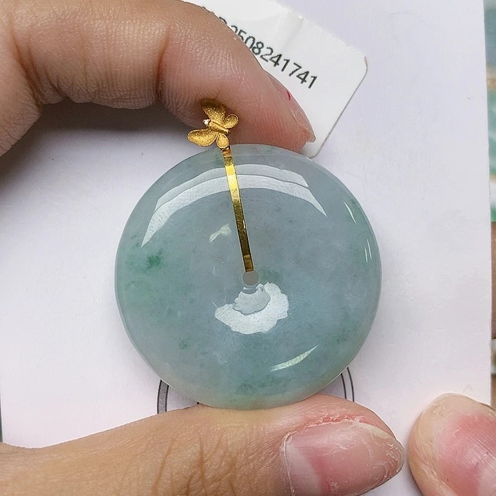 颈饰18K金镶嵌翡翠天然翡翠