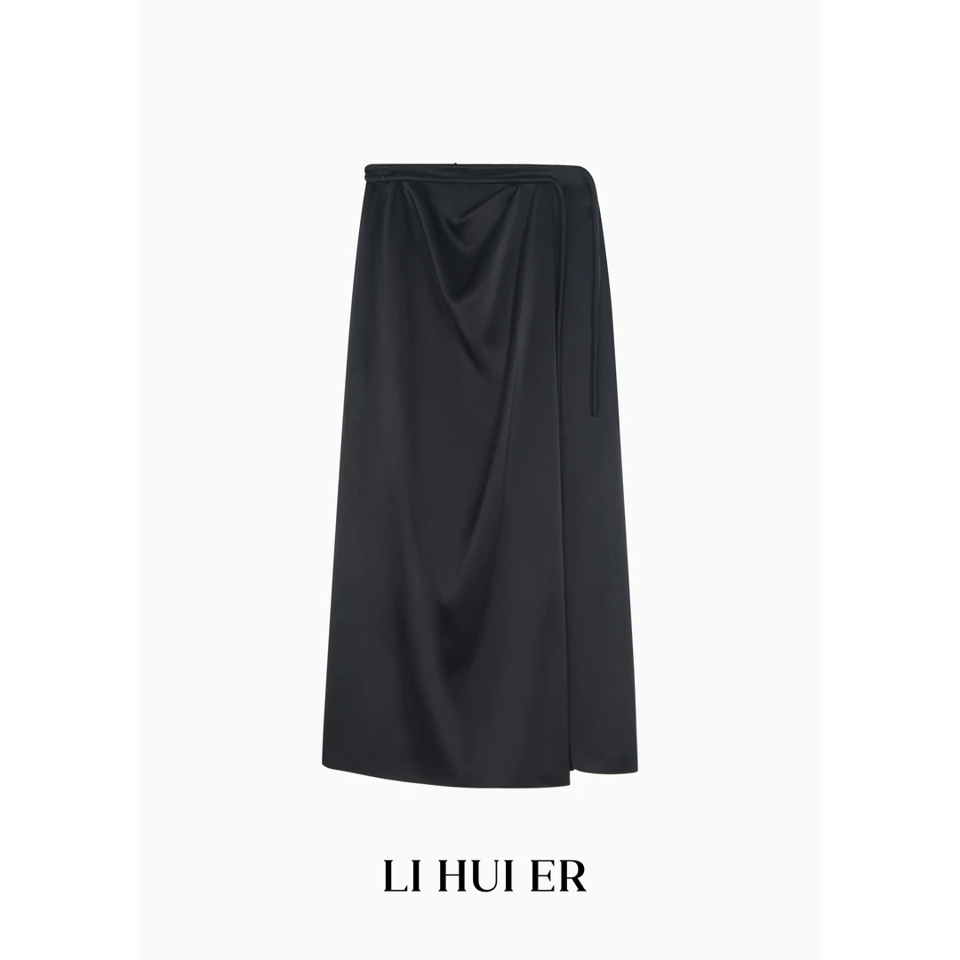 Li Hui Er【黑珍珠】2025气质轻奢百搭设计师款半身裙825055