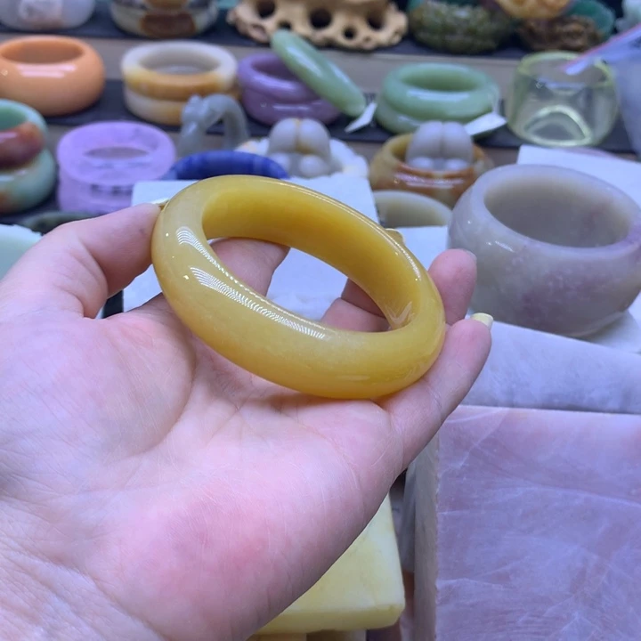 石英质玉12345567789未镶嵌