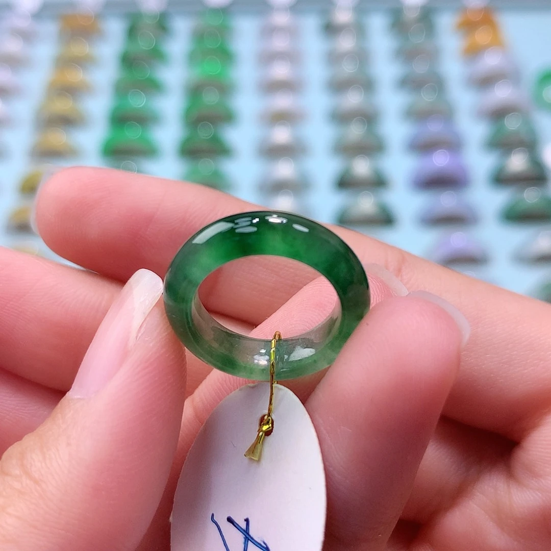 未镶嵌戒指翡翠A****锦4圈