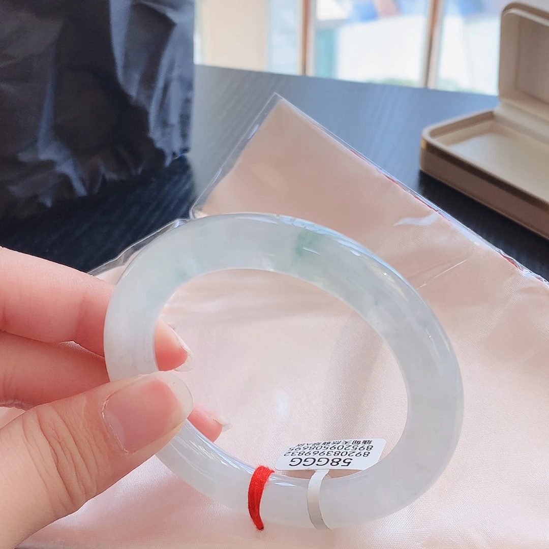 翡翠未镶嵌手镯天然缅甸翡翠A货手镯