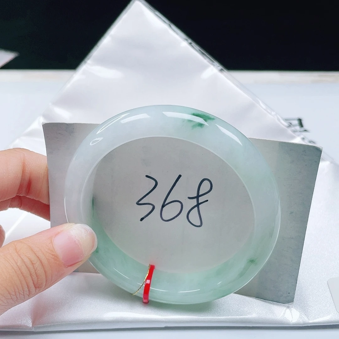 翡翠未镶嵌手镯56正圈