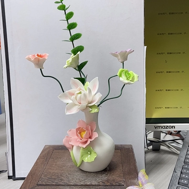陶瓷纯手工捏花设计