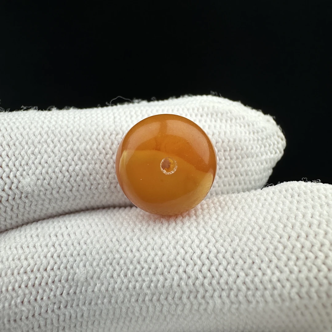 K1294然原矿蜜蜡 鸡油红扣子12.9*8.3mm支持复检假一罚十