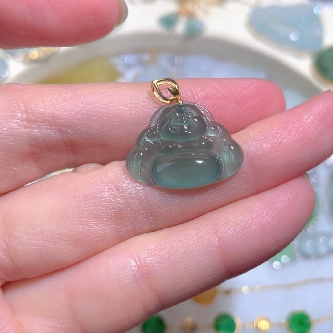 翡翠颈饰18K金镶嵌翡翠