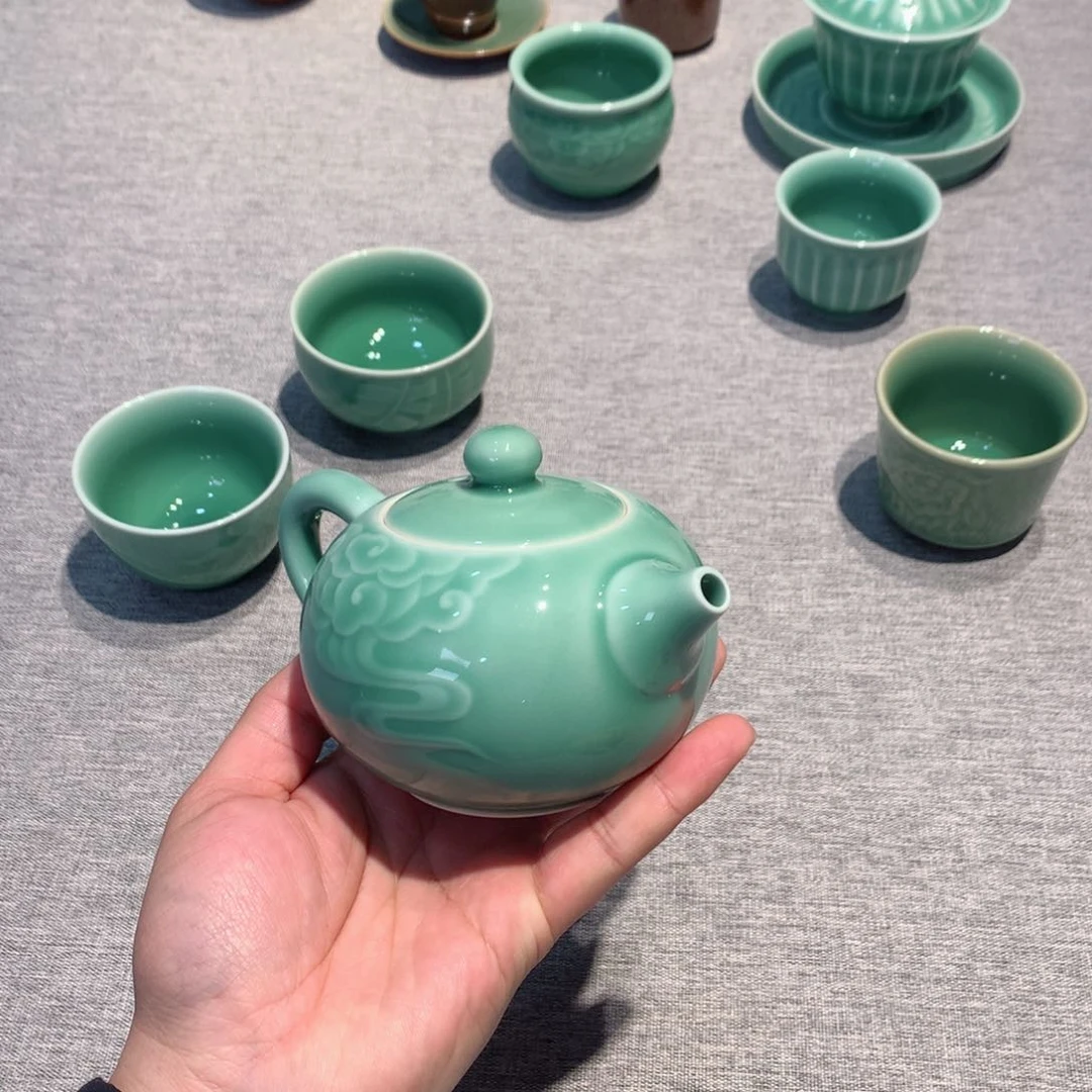 龙泉青瓷茶具茶壶