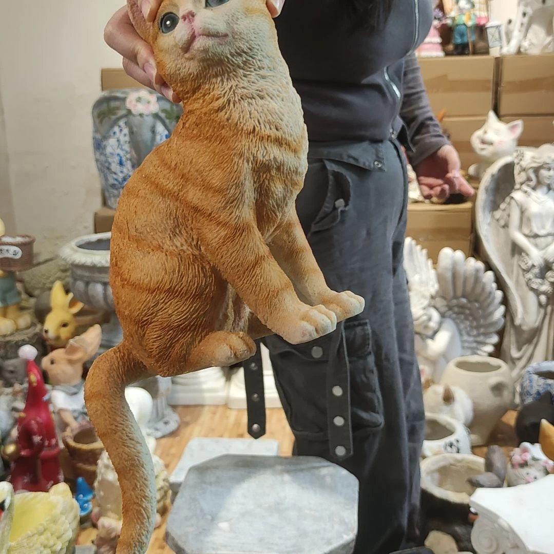 合成树脂树脂橘猫摆件一个