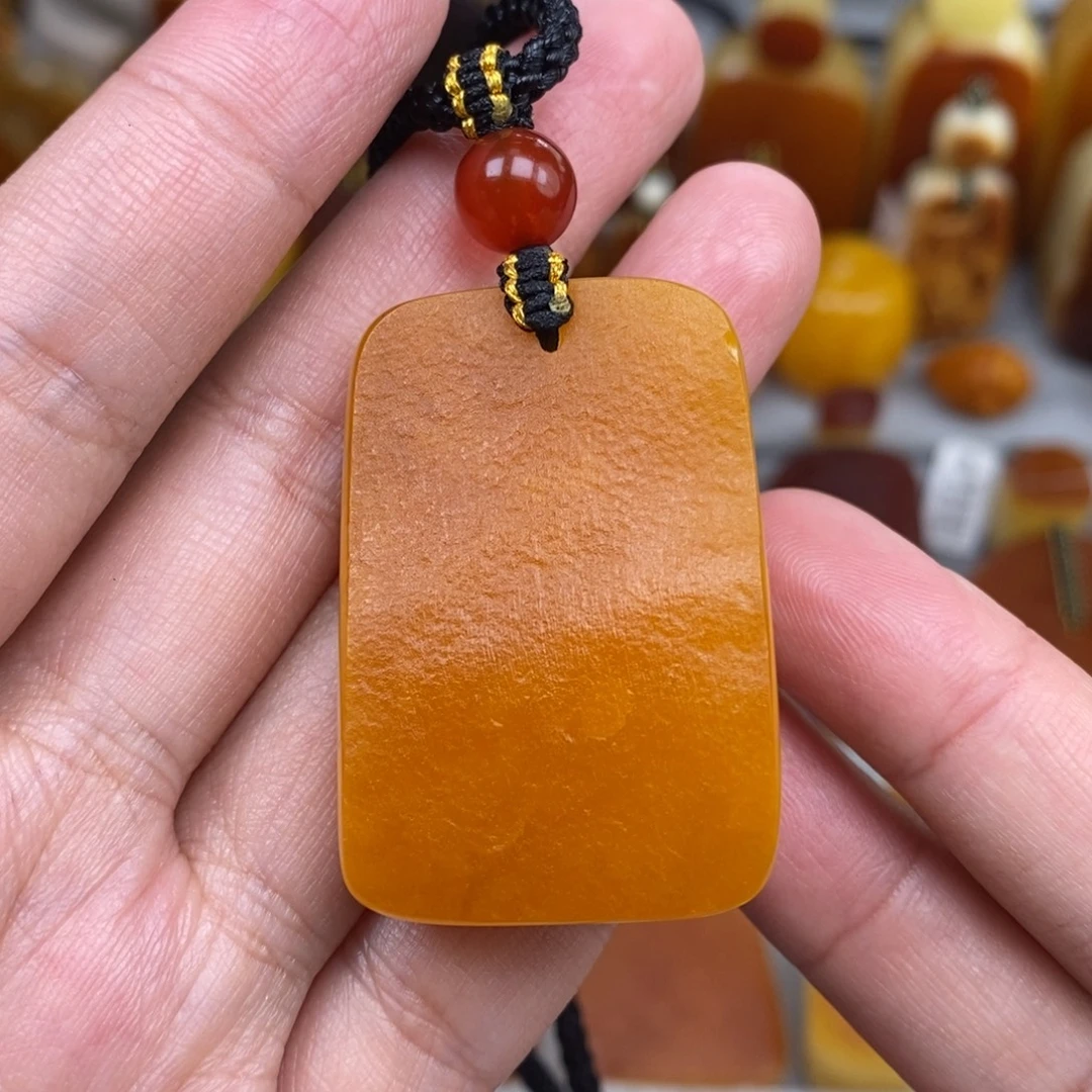 琥珀未镶嵌珠宝奇石