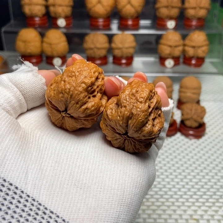 文玩核桃把件21龙脊妖蟾