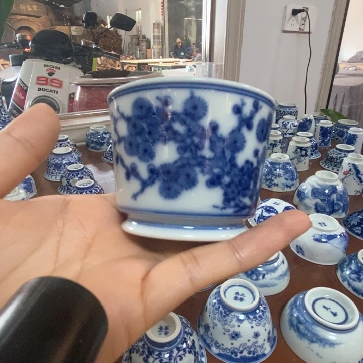 虫***洞柴窑岁寒三友青花杯