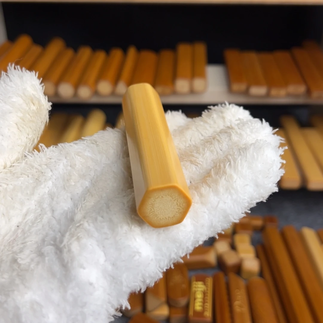 小****黄皮六棱厚皮满密压手橘橘