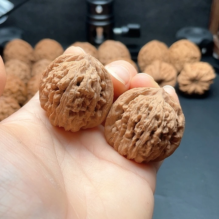 文玩核桃把件山地楼