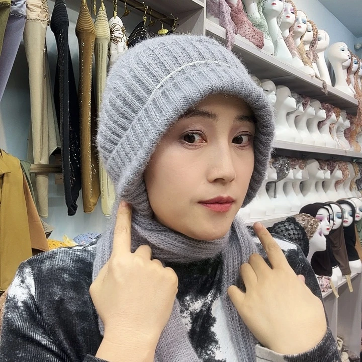 绑带帽子戴围脖款式