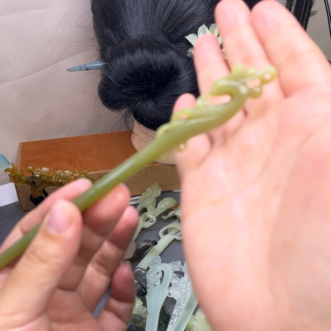 蛇纹石玉合金发饰