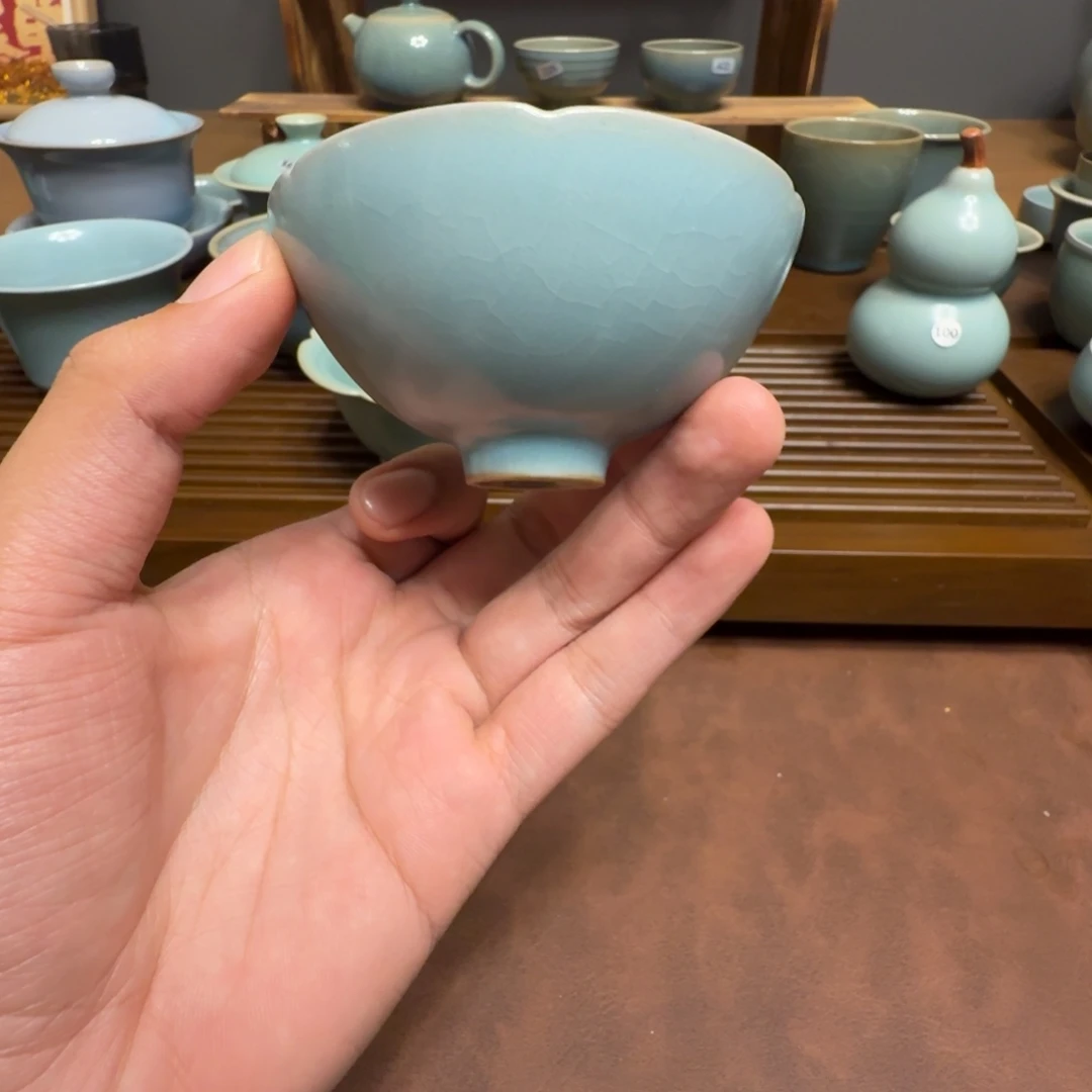 摆件一级仿古天薄胎青窥口鸡心杯