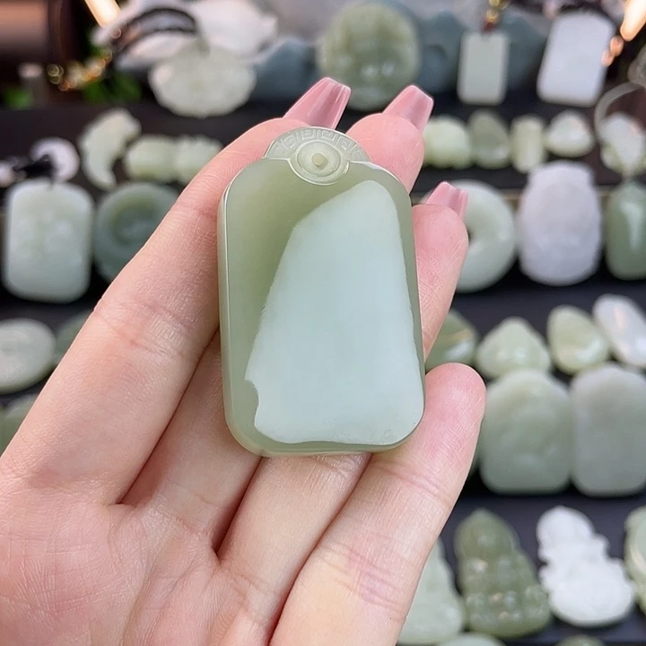 江***活和田玉未镶嵌颈饰