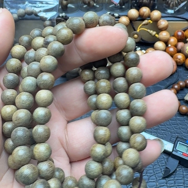 沉香碎屑沉香顺化土沉绿奇沉水8.108