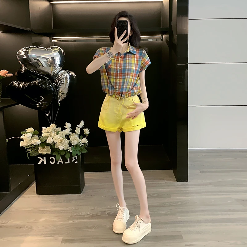 夏季新款格子半袖袖衬衣显瘦休闲上衣牛仔短裤高腰卷边a字热裤子