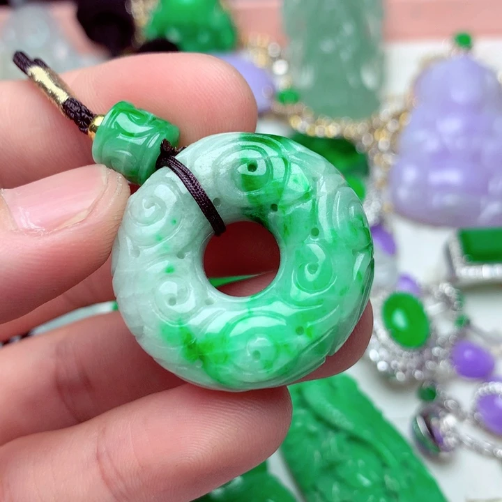 翡翠未镶嵌吊坠(不含链)