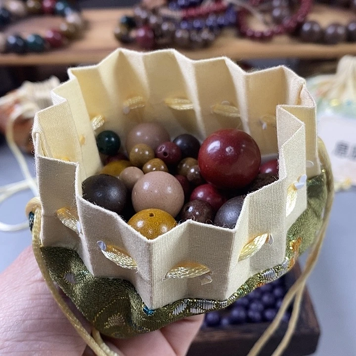 泥塑忆*瑕疵珠多宝50克