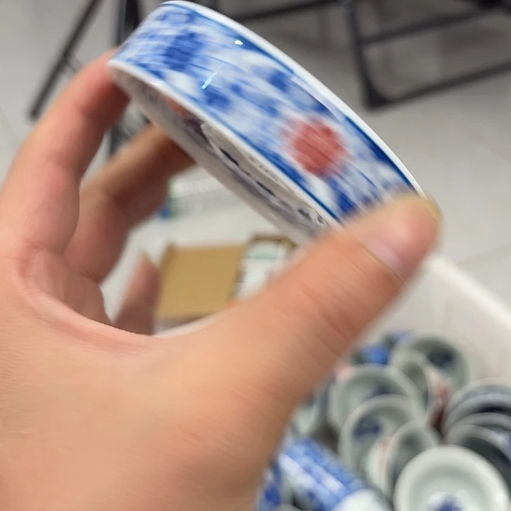 瓷片釉里红缠枝莲杯垫景德镇