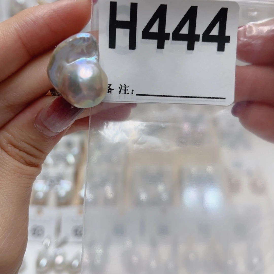 颈饰未镶嵌淡水珍珠