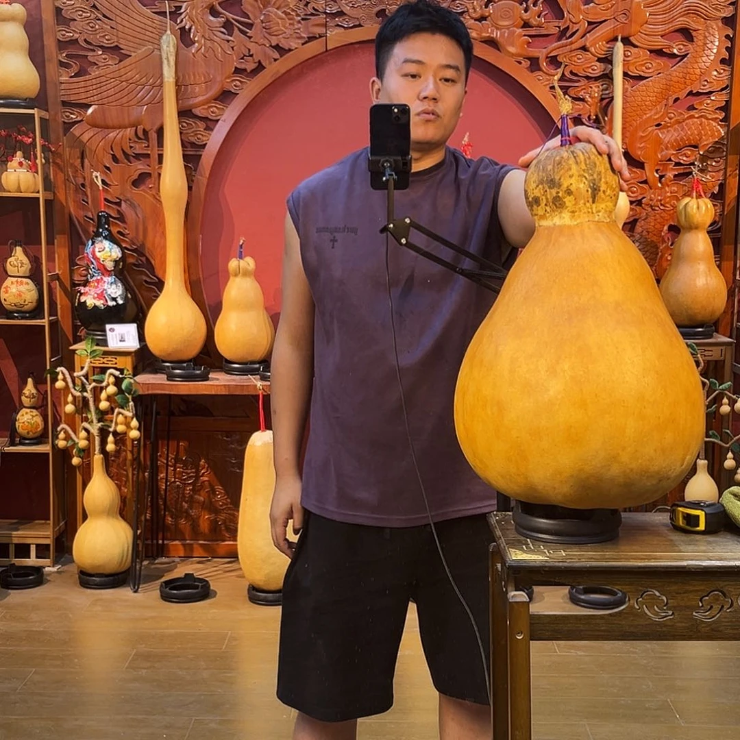 D***芳木葫芦888888999999888888