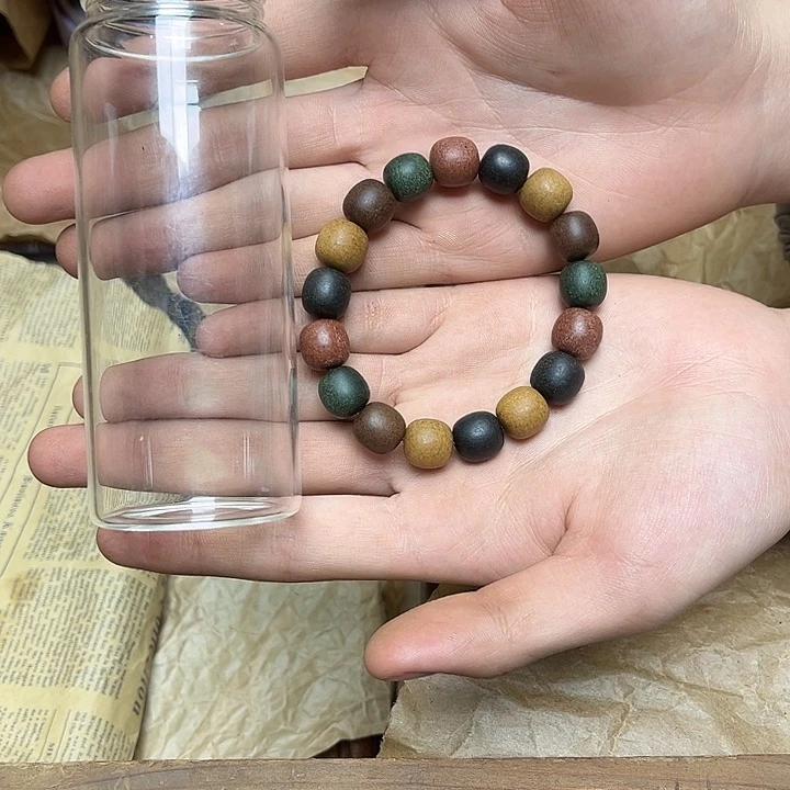 大叶紫檀（黑酸枝木类）