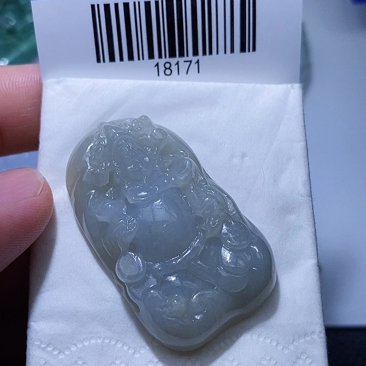 颈饰未镶嵌翡翠天光墟翡翠市场现金代购