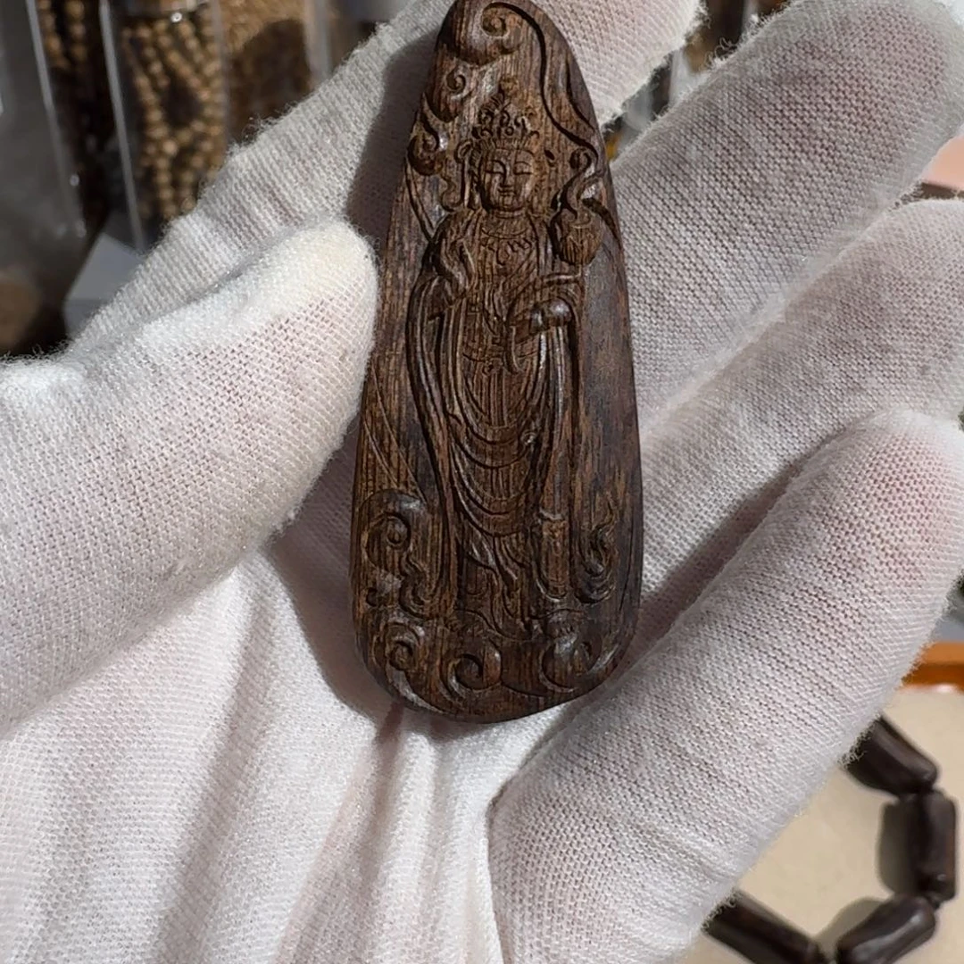 景***景沉香碎屑沉香惠安土沉绿度母沉水品质7.7克