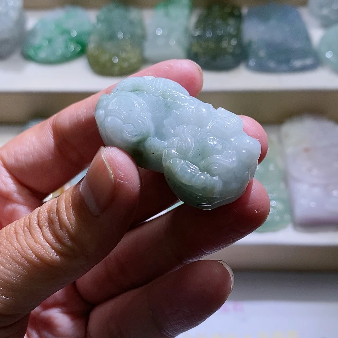 【闪购商品】翡翠颈饰未镶嵌貔貅