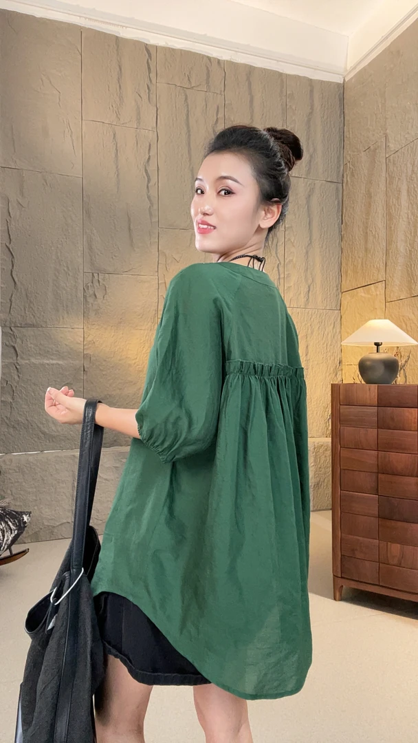 素格【805】2025年夏季新款设计感宽松开衫上衣