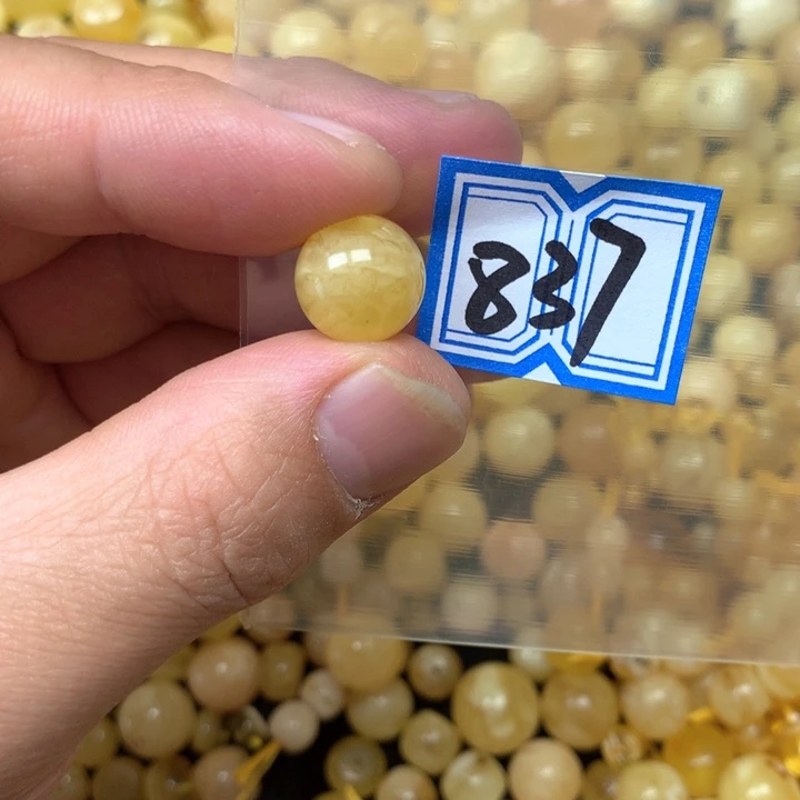 裸石琥珀未镶嵌12.5