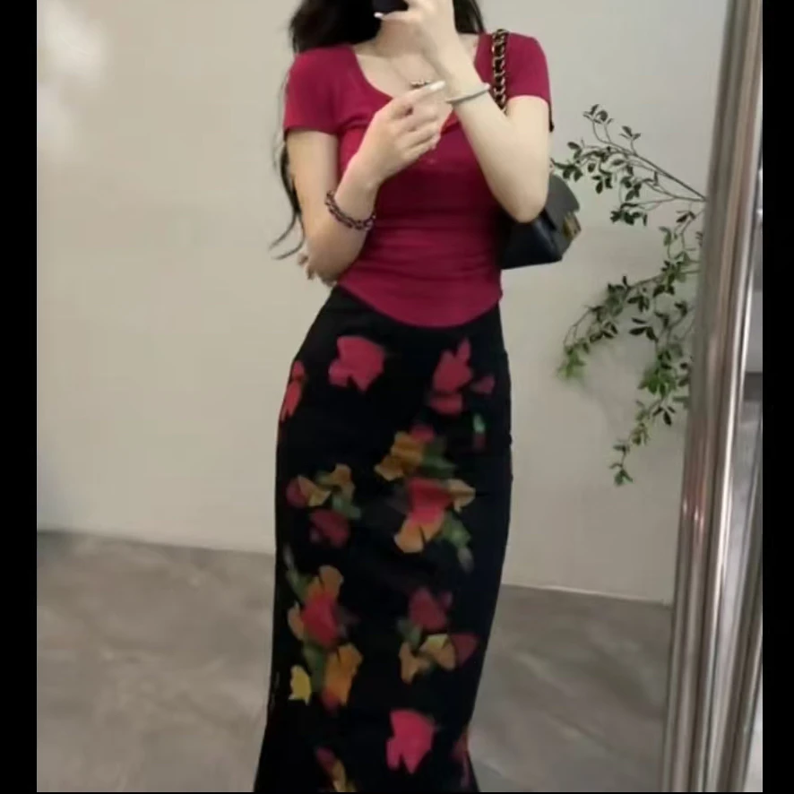 3607-2025年夏季新款时尚设计感显瘦上衣+花色半身裙两件套