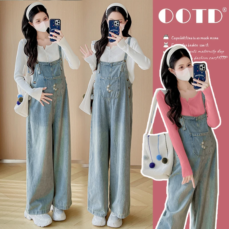时髦孕妇刺绣背带裤2025夏季时尚上衣加洋气牛仔阔腿裤减龄两件套